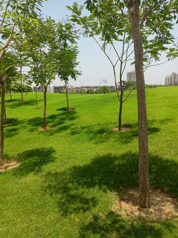 5 BHK Villa – Garden View at Godrej Golf Link Villas, Sector 27 Yamuna Expressway - for Sale