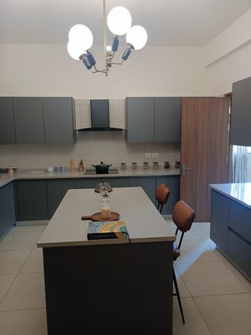 Furnished Amenities in 5 BHK Villa at Godrej Golf Link Villas, Sector 27 Yamuna Expressway – for Sale