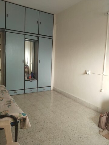 Room in 2 BHK Apartment at City Pride, Kothrud – for Rent