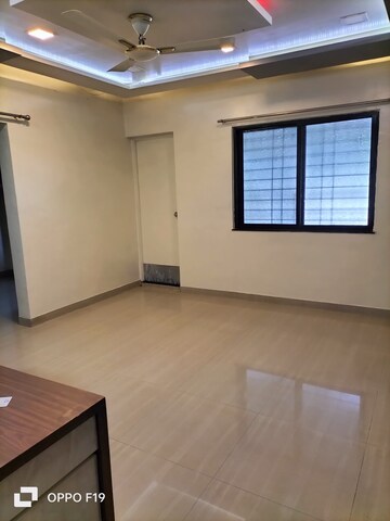 Room in 2 BHK Apartment at Daulat Nagar, Anand Nagar – for Rent