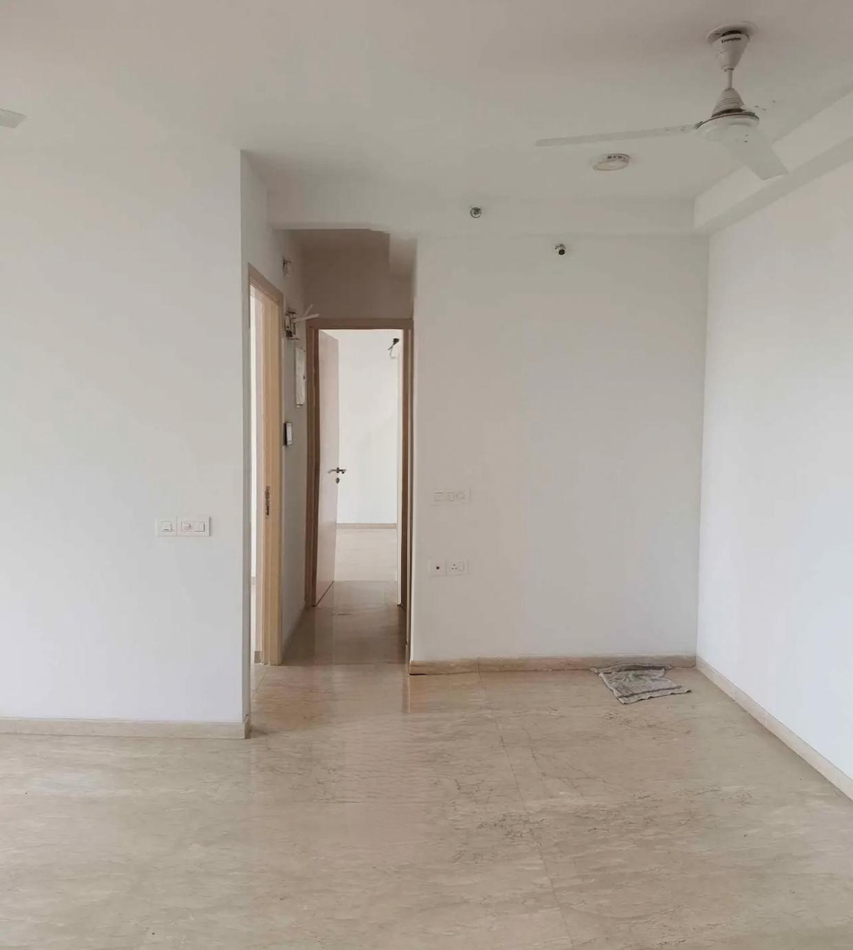 2 BHK Apartment For Rent in Hiranandani Eagleridge Wing A