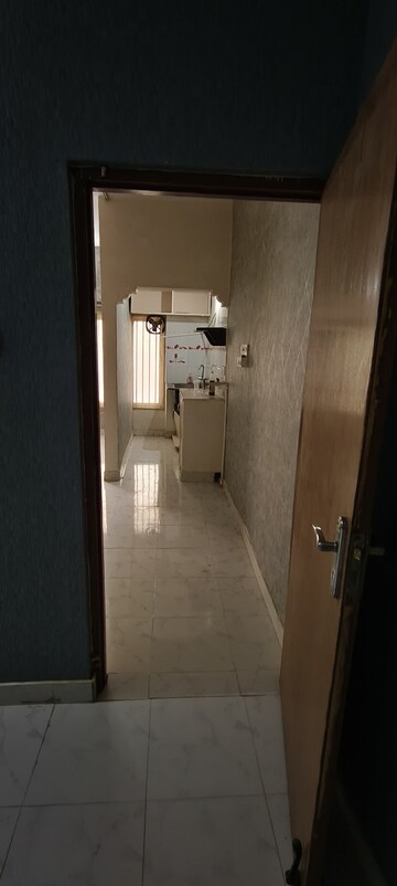 Building Lobby in 1 BHK Apartment at SNS Palace, Mg Road – for Rent