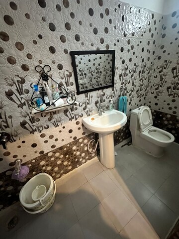 Bathroom in 3 BHK Apartment at Patiala Road – for Rent