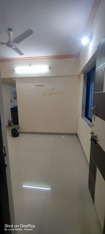 Furnished Amenities in 1 BHK Apartment at Kshitija Shree Laxmi Residency, Byculla West – for Rent