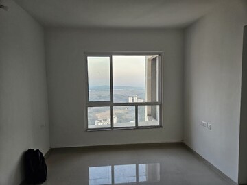 Room in 1 BHK Apartment at Puraniks City Reserva, Ghodbunder Road – for Rent