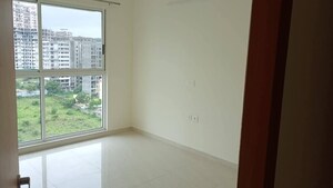 Room in 3.5 BHK Apartment at ARV Regalia, Nibm Annexe – for Rent