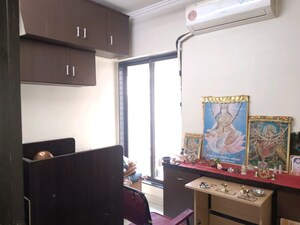 Bedroom in 2.5 BHK Apartment at Metro Heights Kandivali, Kandivali West – for Sale