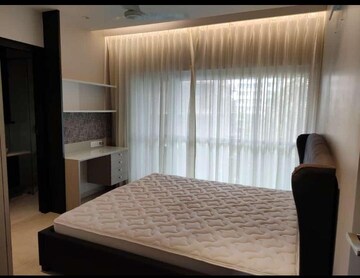 Bedroom in 3 BHK Apartment at SSD Pali Palms, Bandra West – for Rent