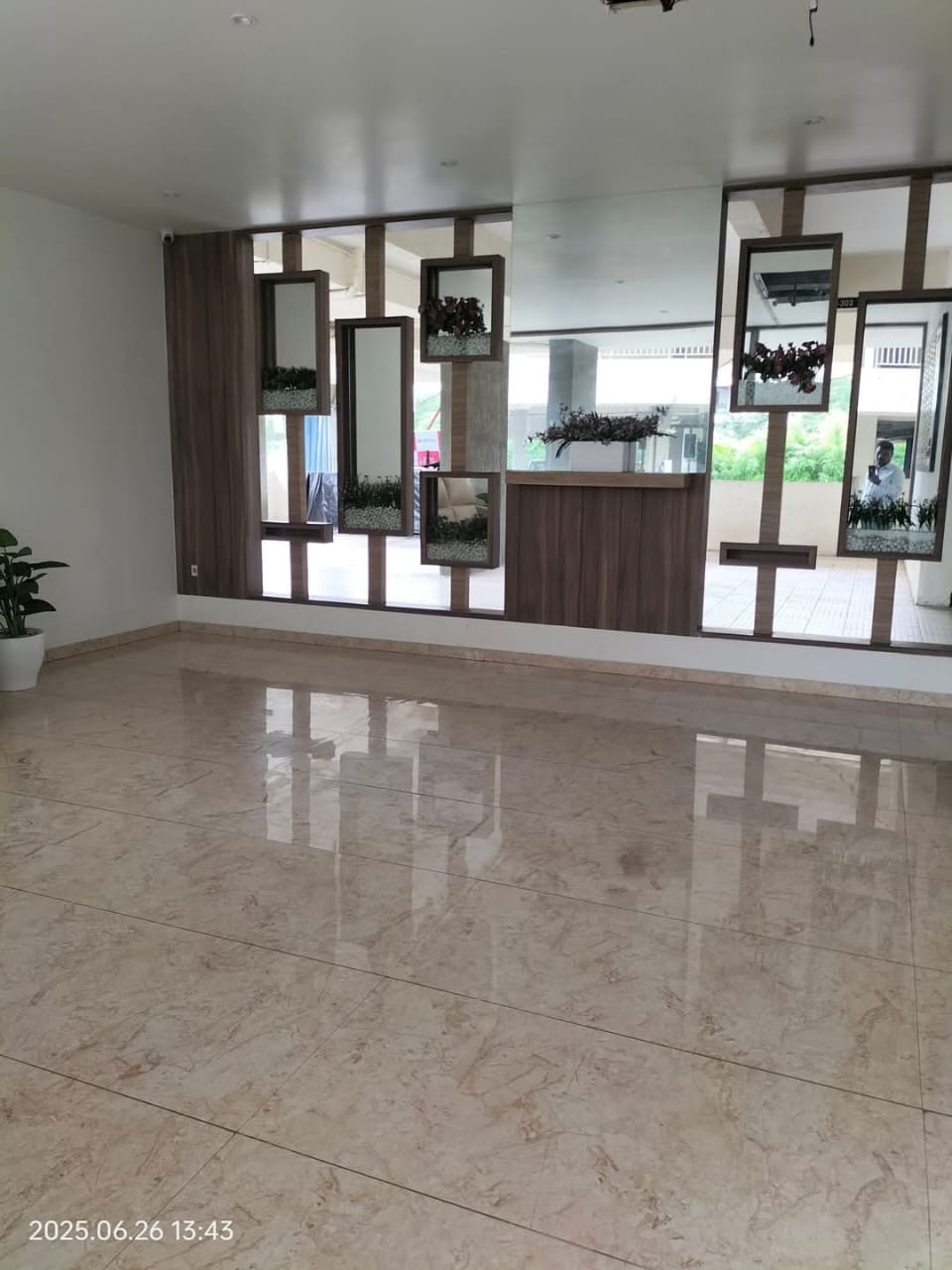 3 BHK + Servant Room Apartment For Sale in Majestique 38 Park Majestique