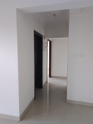 Room in 2 BHK Apartment at Da Vincy Baylord, Borivali West – for Rent