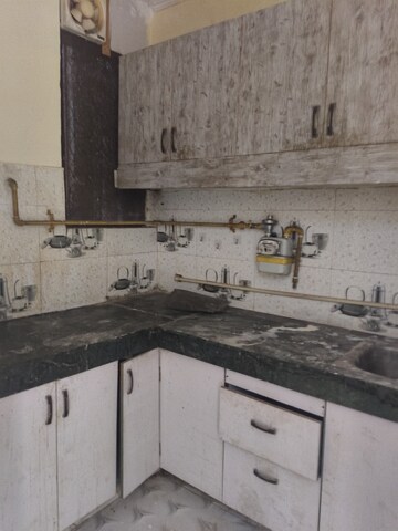 Kitchen in 1 BHK Builder Floor at Chattarpur – for Rent