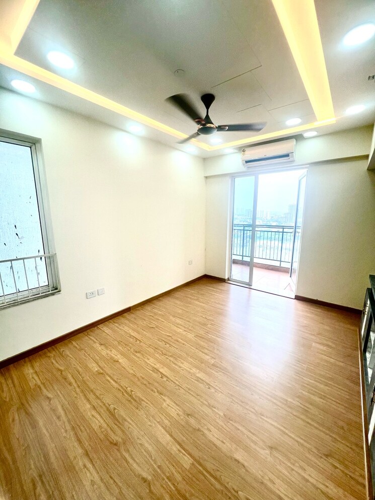 Room, godrej-meridien 3 Bedroom 1855 Sq.Ft. Apartment In Sector 106 Gurgaon 9088628