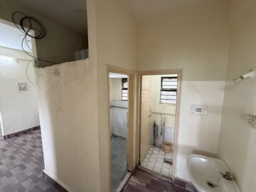 Bathroom in 2 BHK Apartment at Windsor Estate, Kalyani Nagar – for Rent