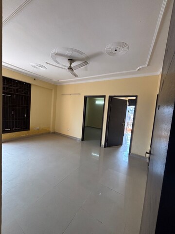 Living Room in 2 BHK Builder Floor at Saket – for Rent