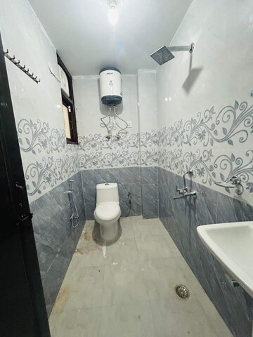 Bathroom in 2 BHK Builder Floor at Saket – for Rent