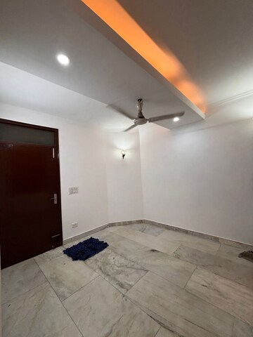 Living Room in 2 BHK Builder Floor at Saket – for Rent