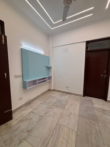Living Room in 2 BHK Builder Floor at Saket – for Rent
