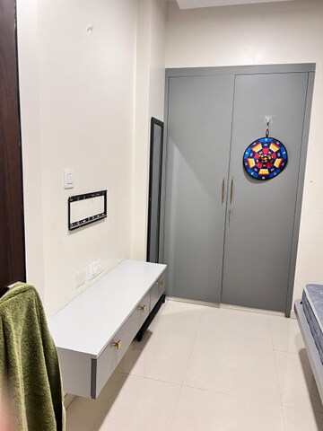 Furnished Amenities in 3 BHK Apartment at Lodha Splendora, Ghodbunder Road – for Rent
