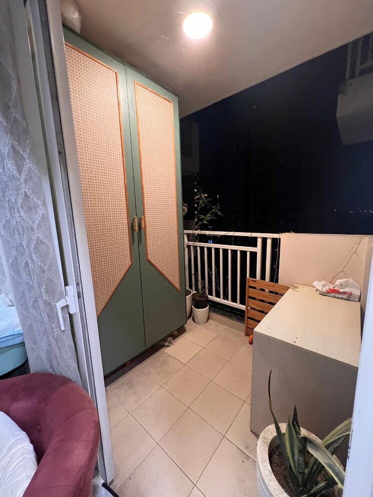 Team Area, m3m-marina 2 Bedroom 1330 Sq.Ft. Apartment In Sector 68 Gurgaon 9088748