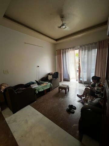 Living Room in 3 BHK Builder Floor at Huda HBC Society, Sector 9 – for Sale