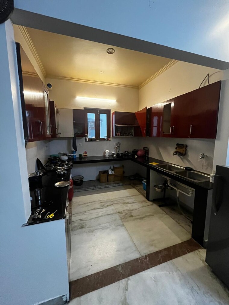 Kitchen, huda-hbc-society 3 Bedroom 3600 Sq.Ft. Builder Floor In Sector 9 Gurgaon 9088762