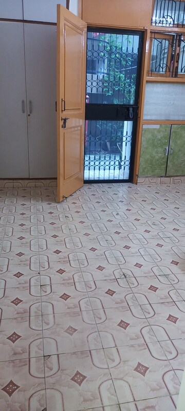 Master Bedroom in 2 BHK Apartment at Ip Extension – for Rent