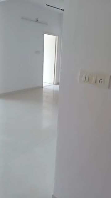 Room in 3 BHK Apartment at Gota – for Rent