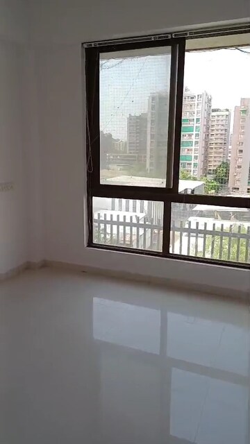 Room in 3 BHK Apartment at Gota – for Rent