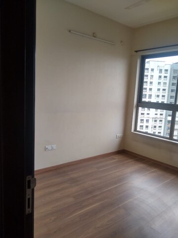 2 BHK Apartment For Rent in LnT Realty Emerald Isle, Powai