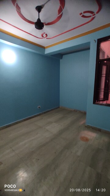 Furnished Amenities in 3 BHK Builder Floor at Kishangarh – for Rent
