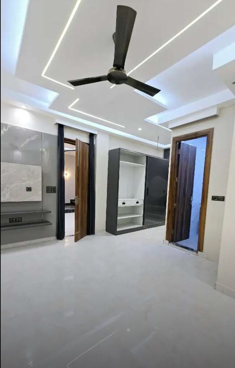 Room, sector 1 2 Bedroom 1200 Sq.Ft. Builder Floor In Sector 1 Noida 9088781