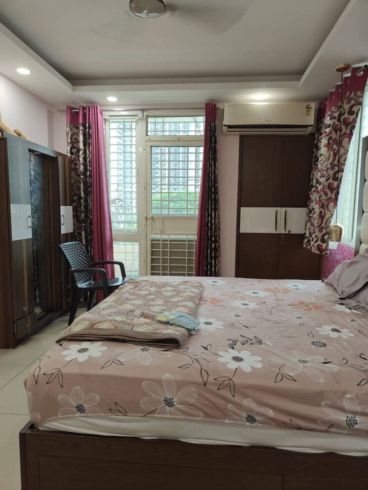 Bedroom, gaur-city-2-14th-avenue 3 Bedroom 1300 Sq.Ft. Apartment In Sector 16c Greater Noida Greater Noida 9088786