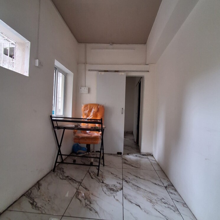 Team Area, jambli naka Commercial Office Space 4000 Sq.Ft. In Jambli Naka Thane 9088803