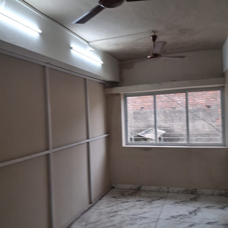 Team Area, jambli naka Commercial Office Space 4000 Sq.Ft. In Jambli Naka Thane 9088803