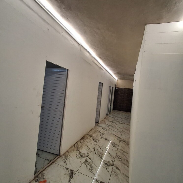 Team Area, jambli naka Commercial Office Space 4000 Sq.Ft. In Jambli Naka Thane 9088803