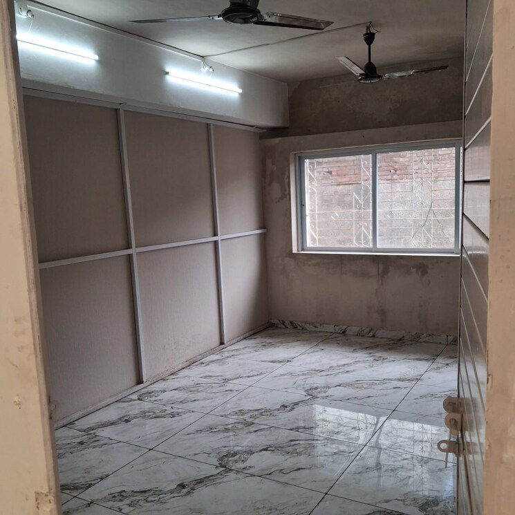 Team Area, jambli naka Commercial Office Space 4000 Sq.Ft. In Jambli Naka Thane 9088803