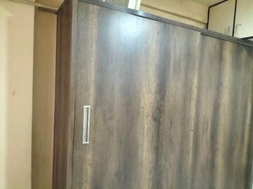 Furnished Amenities in 1 BHK Apartment at Shankar Darshan CHS, Dhankawadi – for Rent