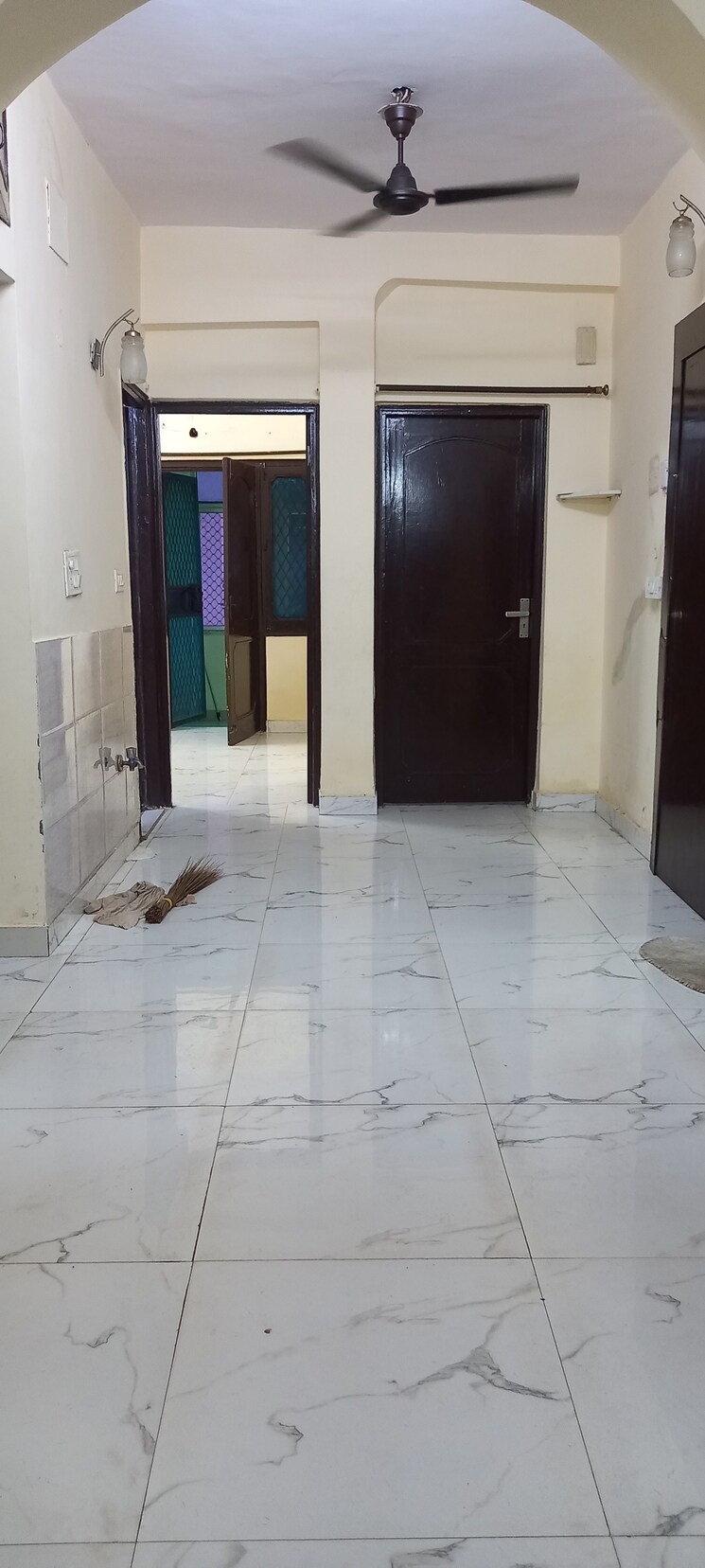 Living Room, ip extension 2 Bedroom 900 Sq.Ft. Apartment In Ip Extension Delhi 9088817