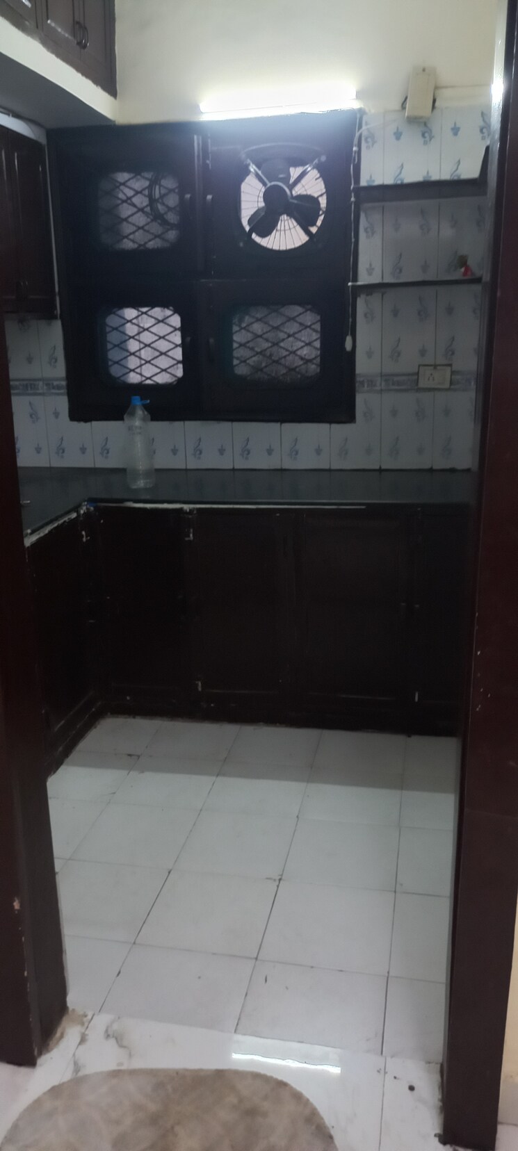 Kitchen, ip extension 2 Bedroom 900 Sq.Ft. Apartment In Ip Extension Delhi 9088817