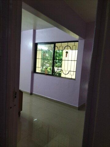 Room in 2 BHK Apartment at Green Natraj Residency, Dhankawadi – for Rent