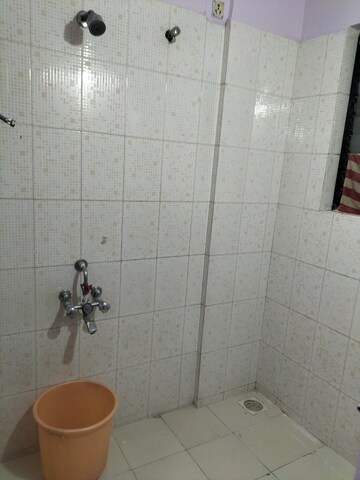 Bathroom in 2 BHK Apartment at Green Natraj Residency, Dhankawadi – for Rent