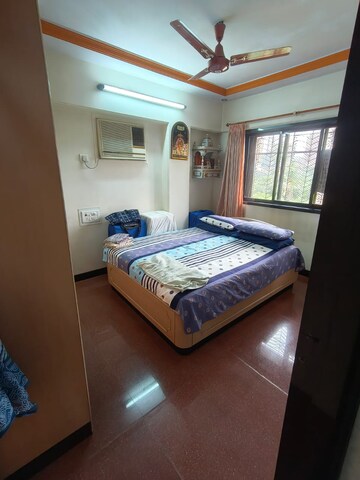Bedroom in 2 BHK Apartment at Gokul Nagari 1, Kandivali East – for Rent