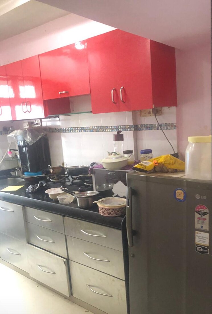 Kitchen, malad west Pg For Girls In Malad West 9088831