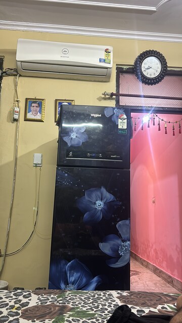 Furnished Amenities in 2 BHK Builder Floor at Shahdara – for Sale
