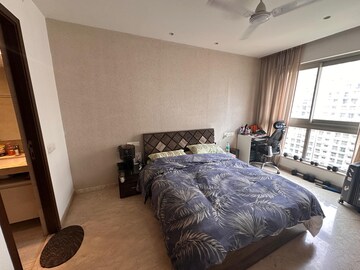 Bedroom in 2 BHK Apartment at Castle Rock, Powai – for Rent