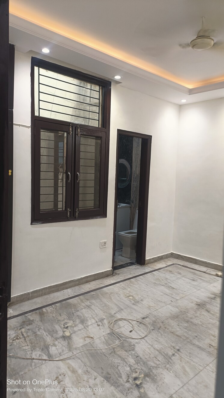 Room, ashoka-enclave-faridabad 3 Bedroom 1250 Sq.Ft. Builder Floor In Sector 34 Faridabad 9088881