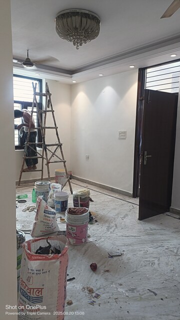 3 BHK Builder Floor For Rent in Ashoka Enclave Faridabad, Sector 34