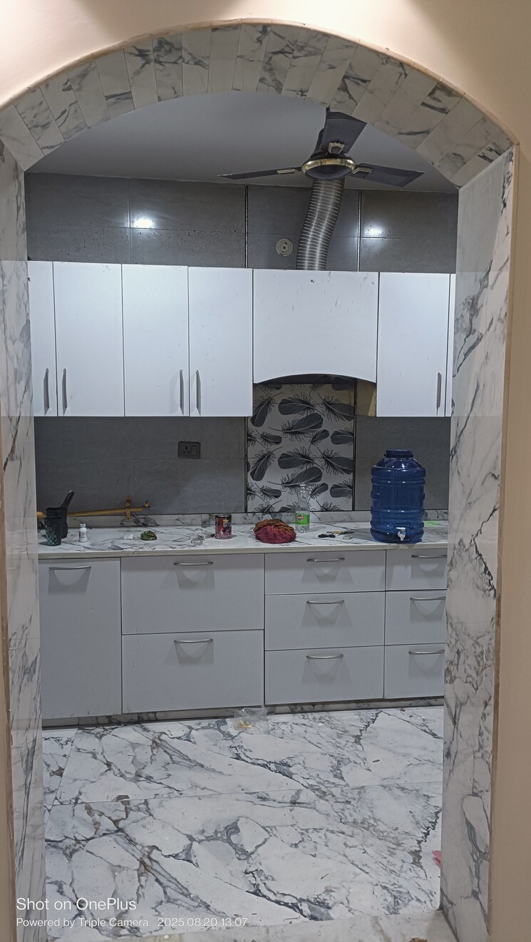 Kitchen, ashoka-enclave-faridabad 3 Bedroom 1250 Sq.Ft. Builder Floor In Sector 34 Faridabad 9088881