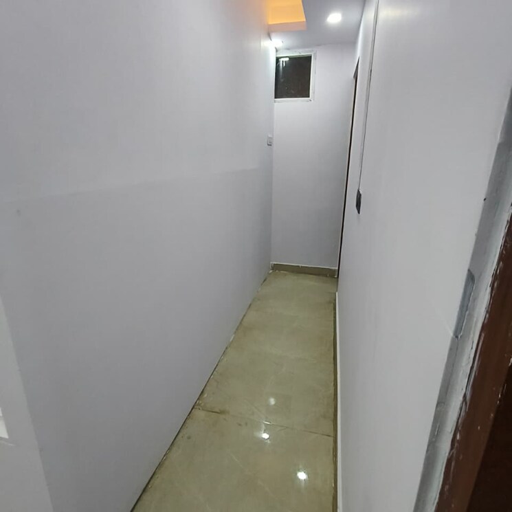 undefined, lajpat nagar i Commercial Office Space 900 Sq.Ft. In Lajpat Nagar I Delhi 9088897