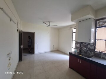 Room in 1 BHK Apartment at Signature Global Synera, Sector 81 – for Rent